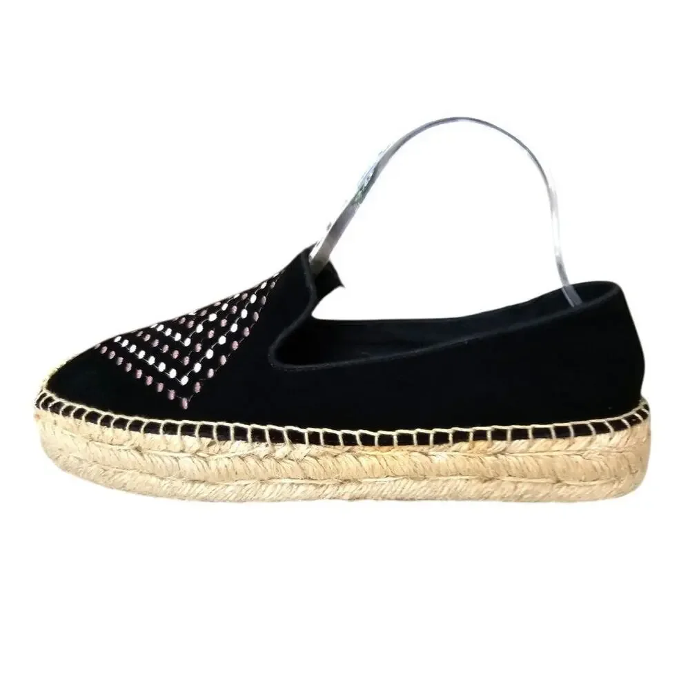 Jack Rogers excellent worn